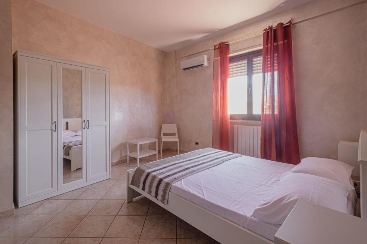 Alloggio Alfa - Central Apartment Civitavecchia Extérieur photo